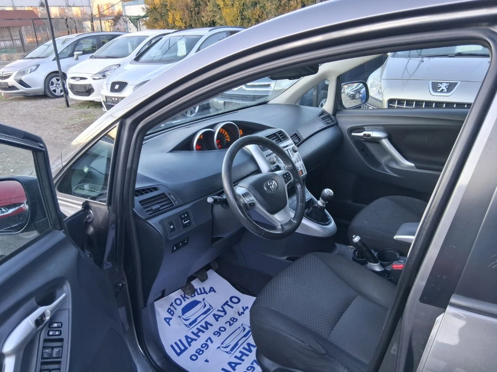 Toyota Verso  - изображение 7