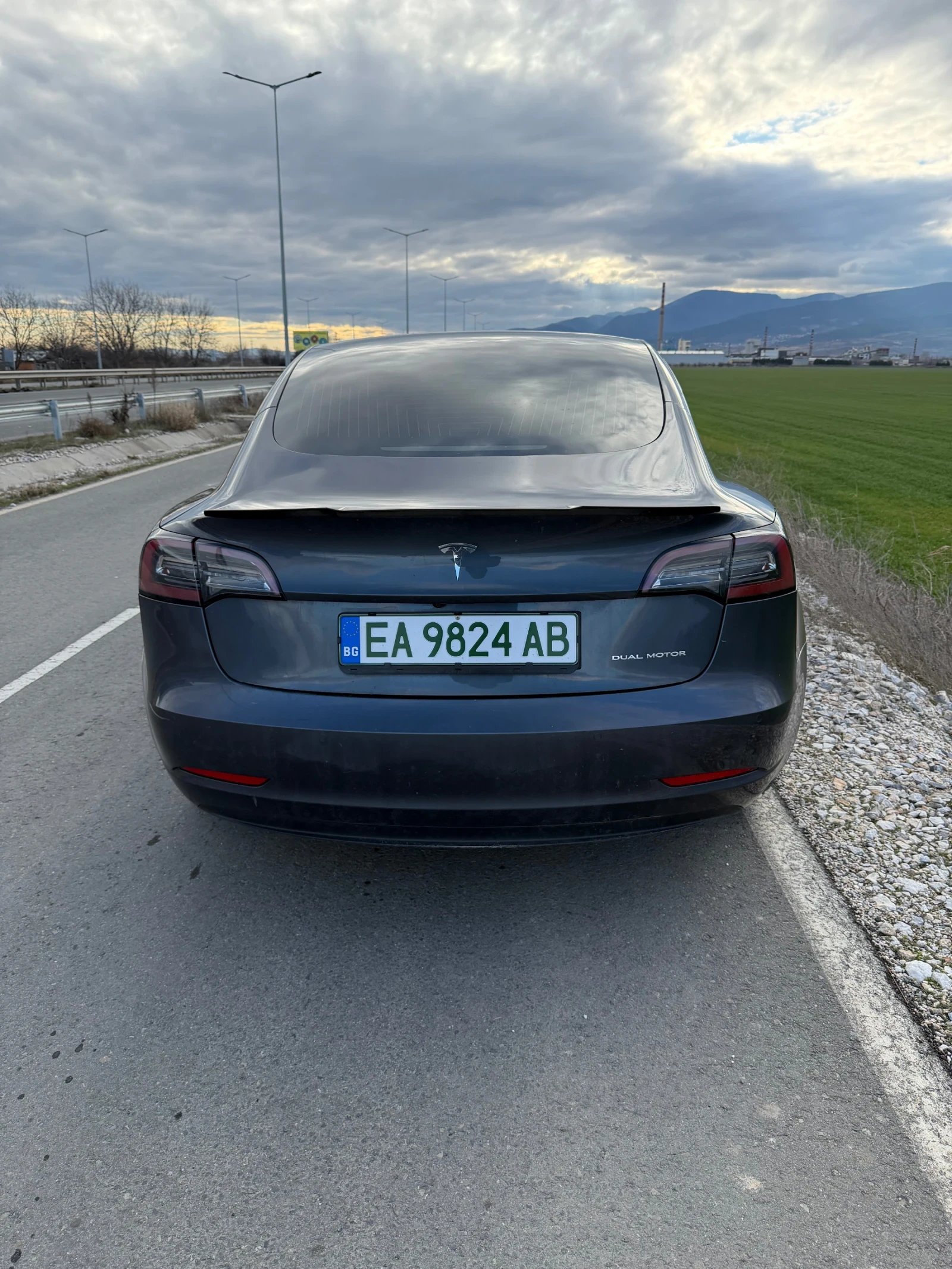 Tesla Model 3 Dual Motor Long Range 75kWh | Mobile.bg � ����������� 3