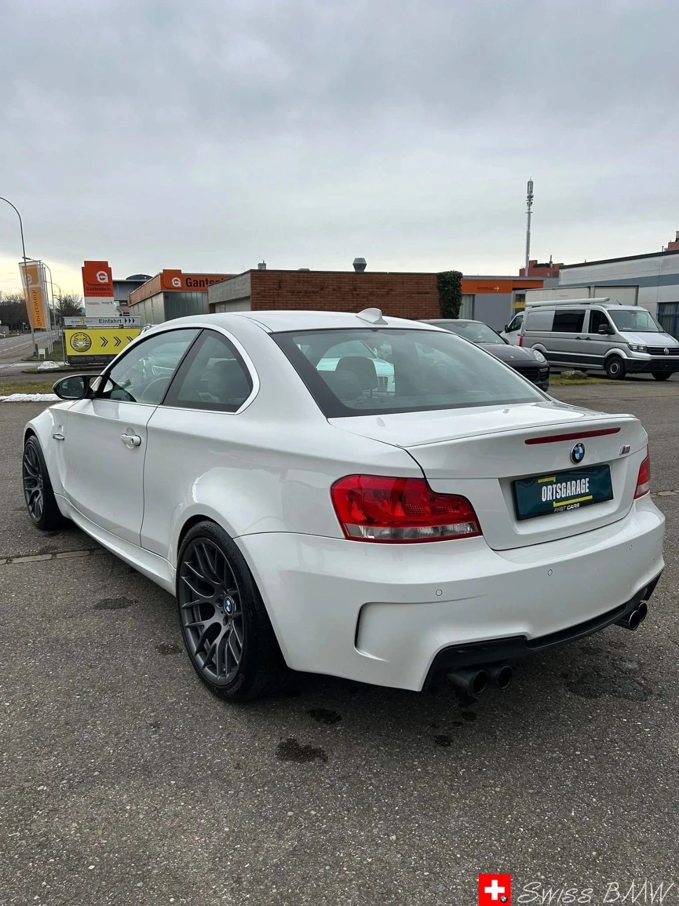 BMW 1M ЕДИН СОБСТВЕНИК * * ИЗРЯДНО ПОДДЪРЖАНА * * ГАРАЖНА - изображение 4