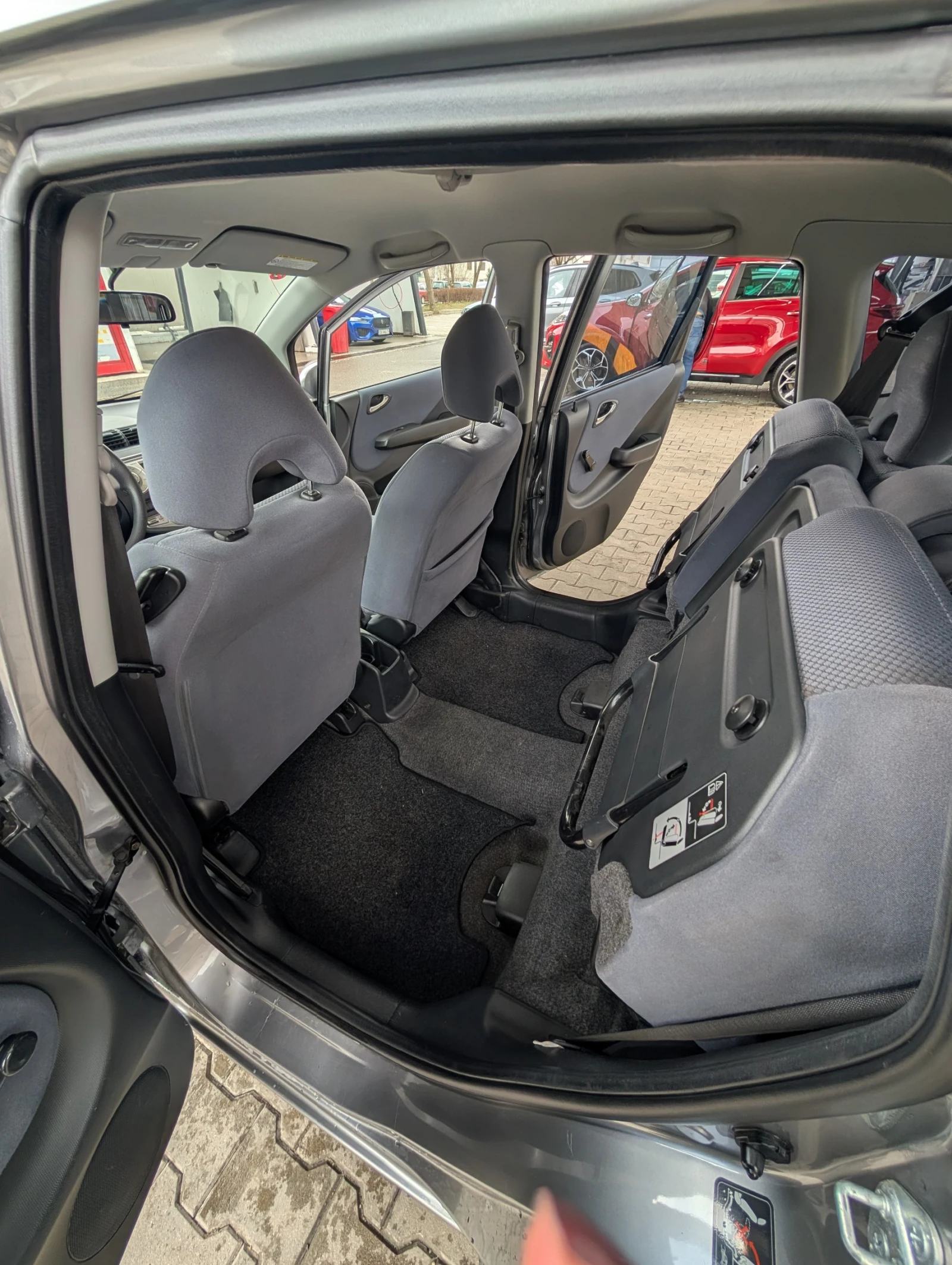 Honda Jazz, снимка 8 - Автомобили и джипове - 53774574