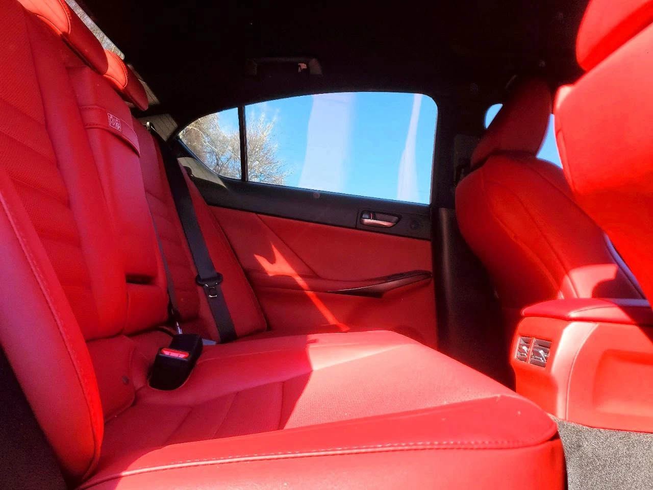 Lexus IS * 500 F SPORT* PERFORMANCE* PREMIUM* , снимка 10 - Автомобили и джипове - 54011489