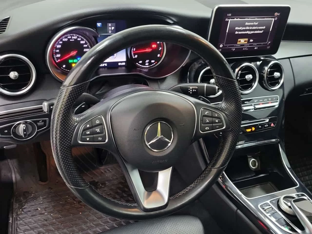 Mercedes-Benz C 300 * CARFAX * ЦЕНА ДО БГ, снимка 7 - Автомобили и джипове - 54509209
