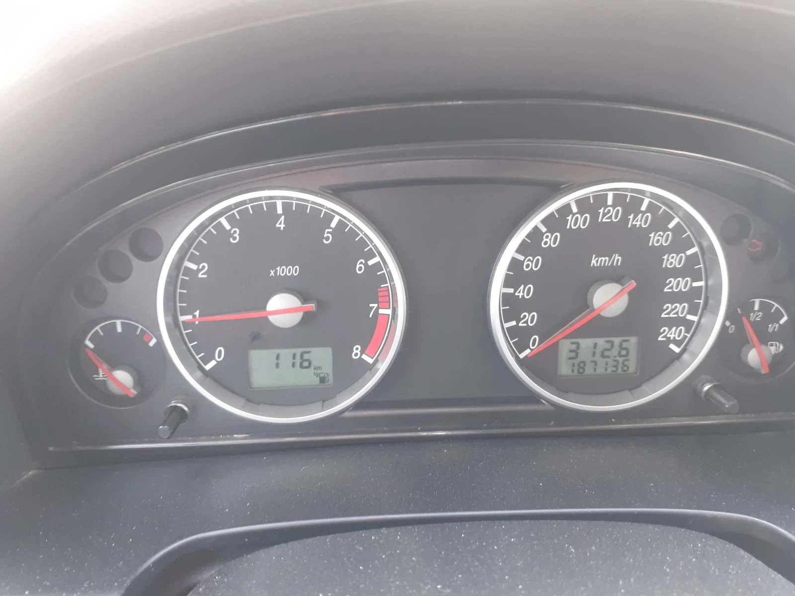 Ford Mondeo 2.0 /145кс./ DURATEC HE ., снимка 10 - Автомобили и джипове - 54627339