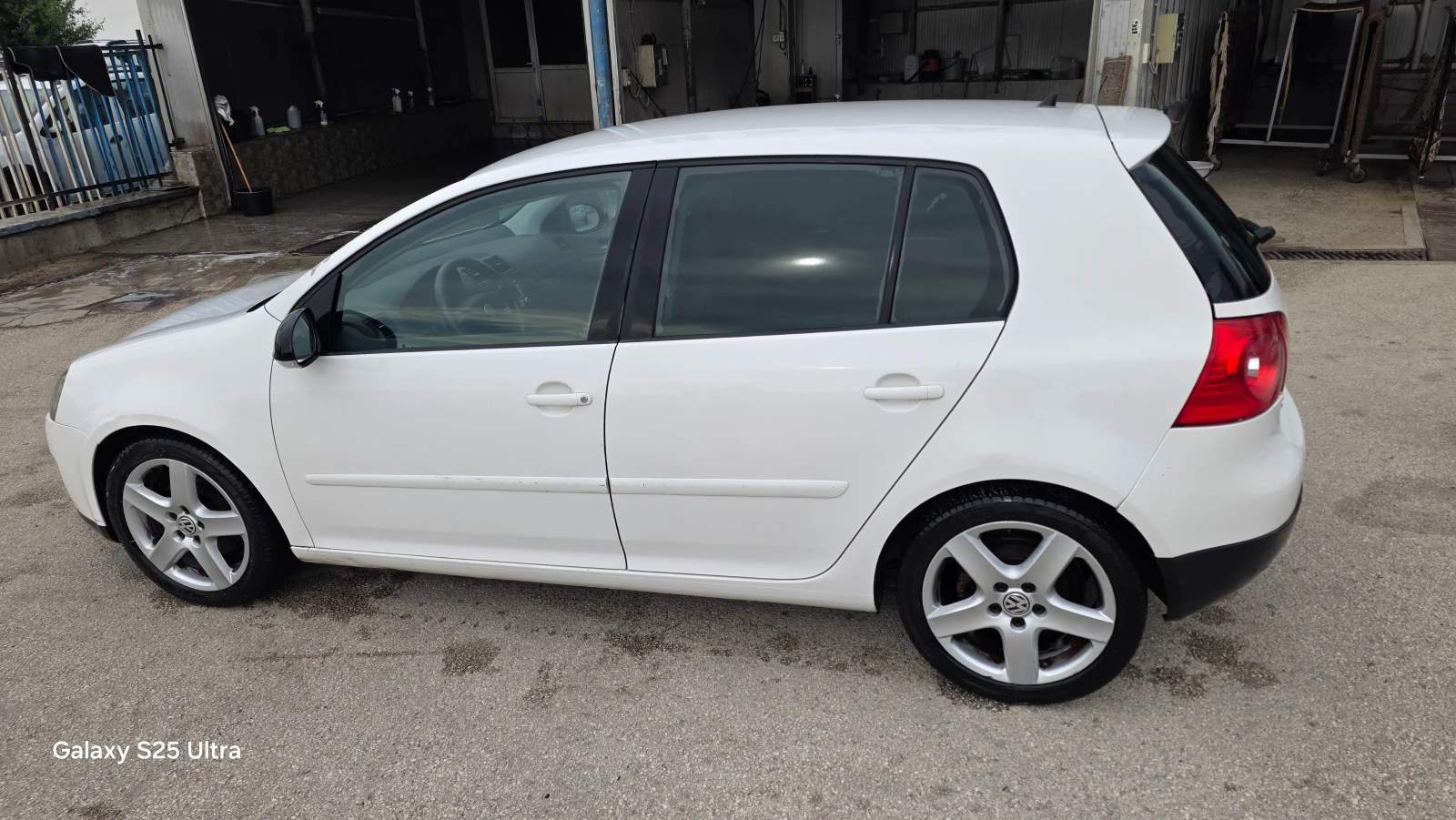 VW Golf 1.9TDI, снимка 14 - Автомобили и джипове - 54887309