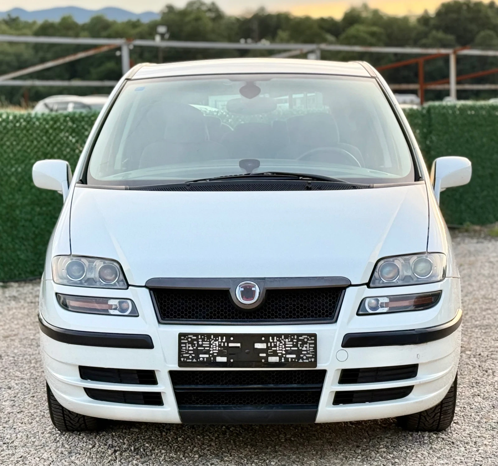Fiat Ulysse 2.2JTD AVTOMAT* ITALY, снимка 2 - Автомобили и джипове - 54887378