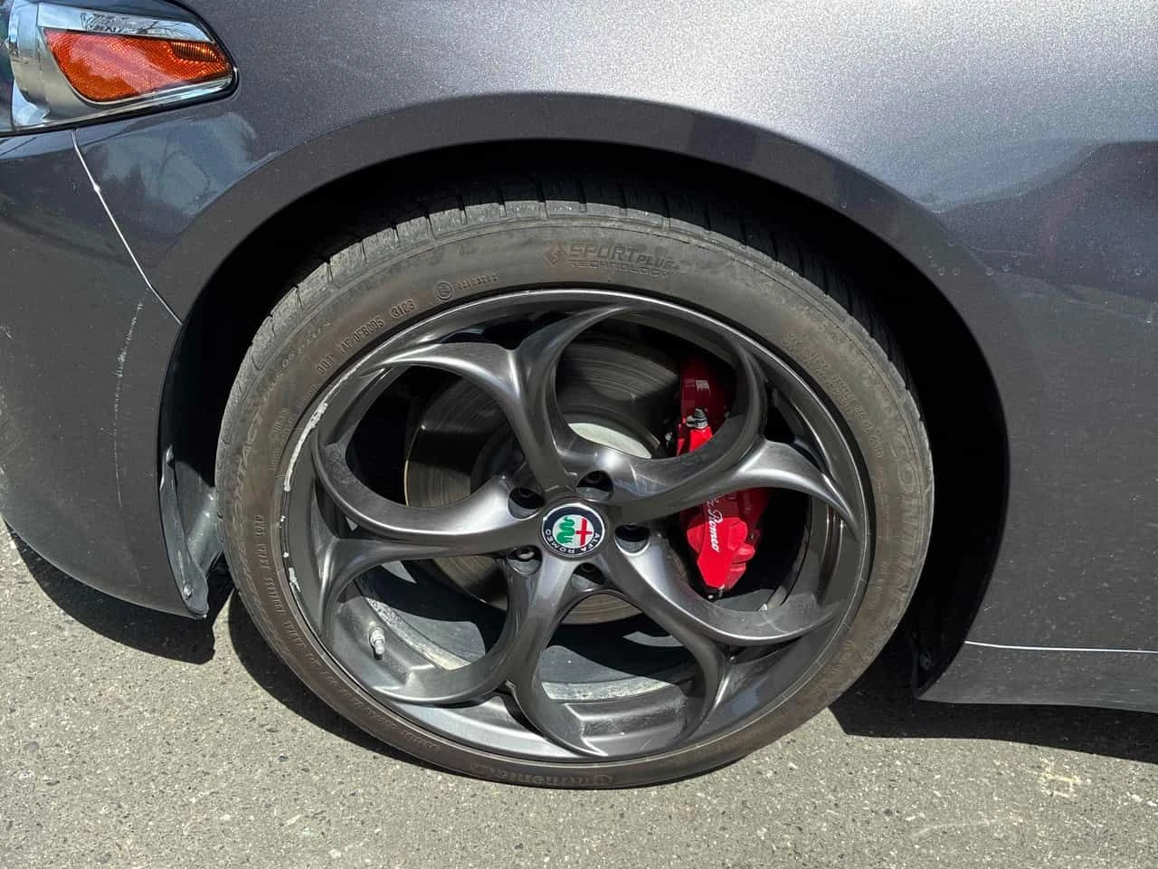 Alfa Romeo Giulia * Ti * АВТОКРЕДИТ БЕЗ ПЪРВОНАЧАЛНА ВНОСКА* , снимка 12 - Автомобили и джипове - 55005443