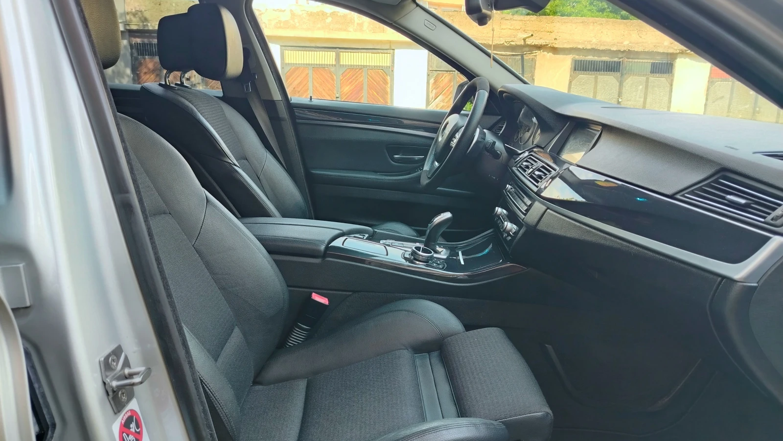 BMW 520 d M-paket, снимка 15 - Автомобили и джипове - 55051910