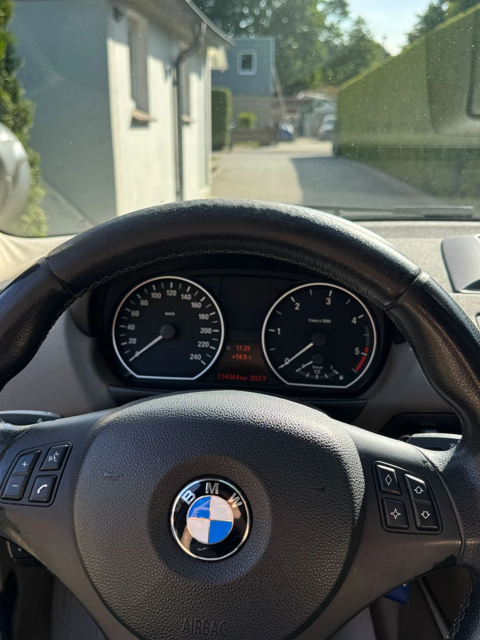 BMW 120 M-pack , снимка 10 - Автомобили и джипове - 55108633
