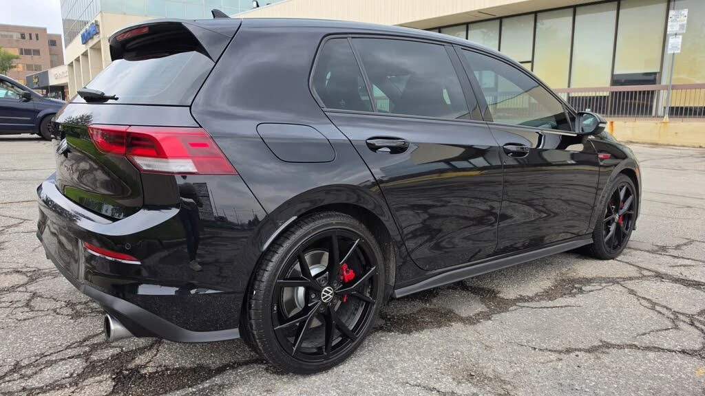 VW Golf * GTI * FWD * Автокредит * (Цена до България), снимка 5 - Автомобили и джипове - 55462848