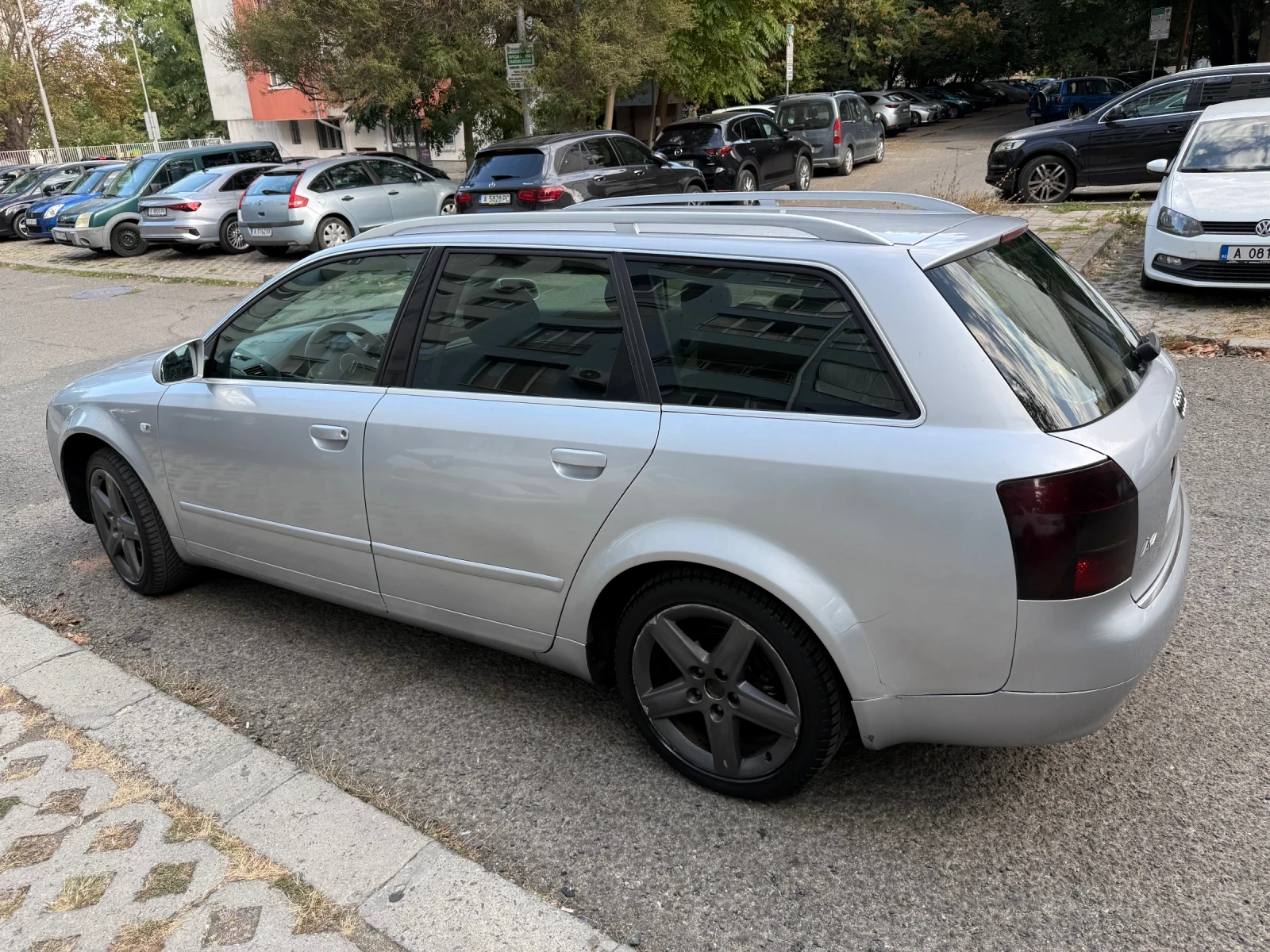 Audi A4 Avant 1, 9 TDI, снимка 6 - Автомобили и джипове - 56105919