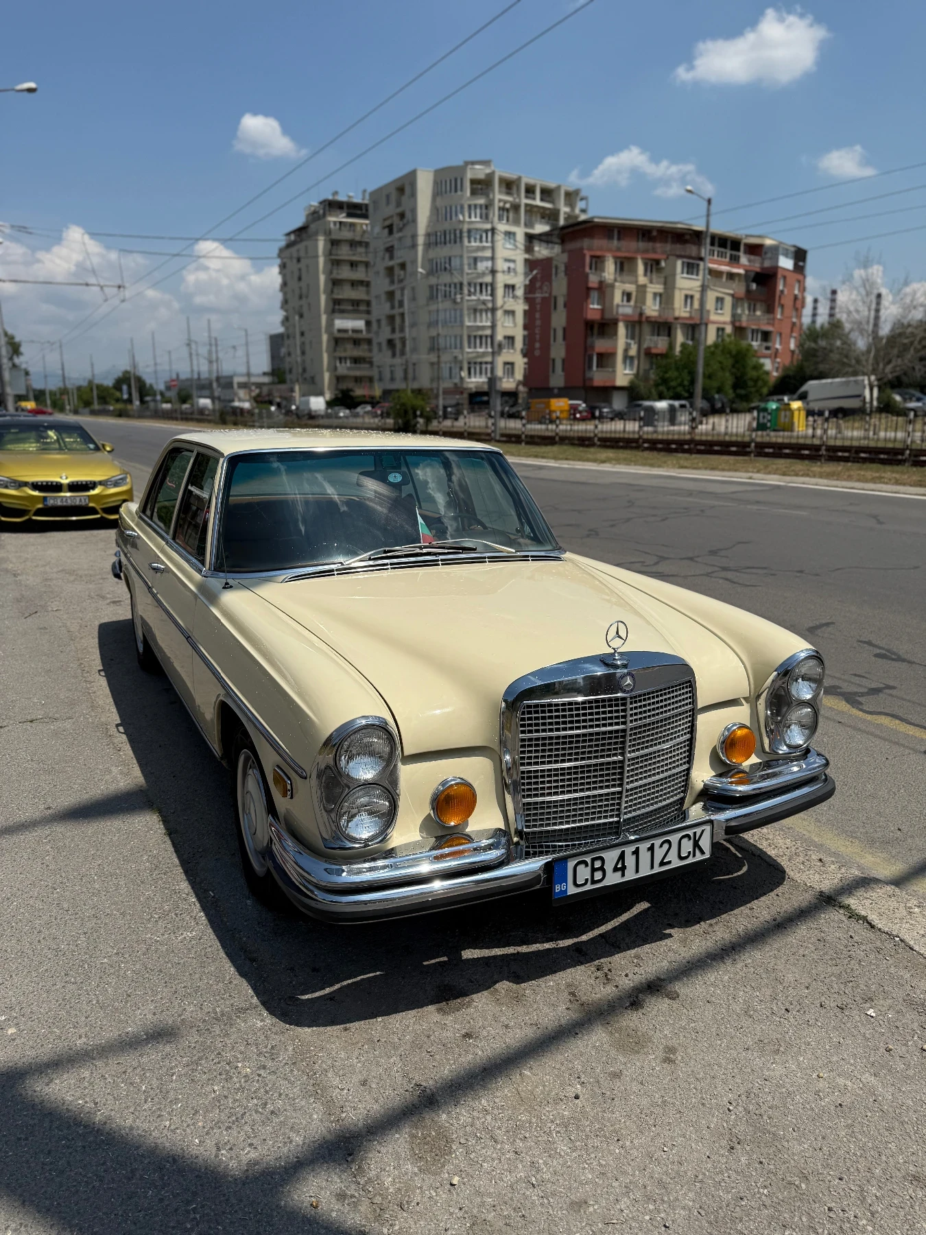 Mercedes-Benz 280 SE