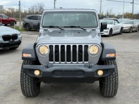 Jeep Gladiator Sport Crew Cab 4WD, снимка 3
