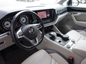 VW Touareg * 3.0TDI* R-LINE* 4M* LEDER* HEAD-UP* DIST* NAVI*  | Mobile.bg    9