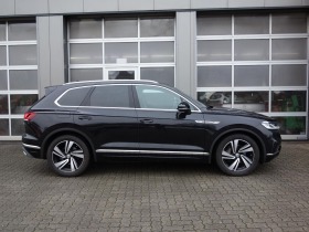 VW Touareg * 3.0TDI* R-LINE* 4M* LEDER* HEAD-UP* DIST* NAVI* , снимка 5