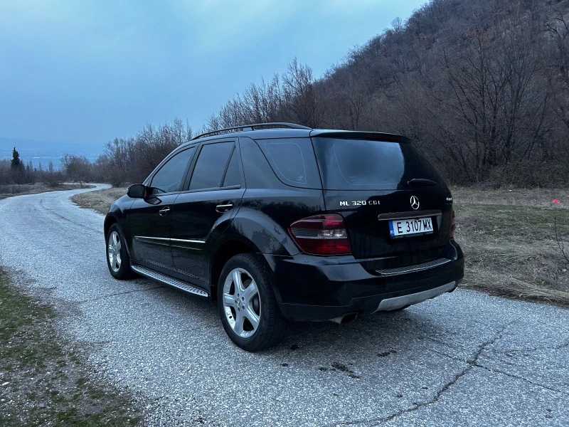 Mercedes-Benz ML 320 Sport 4Matic , снимка 3 - Автомобили и джипове - 47535945