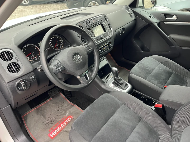 VW Tiguan 2.0 TSI 4x4 DSG Sport&Style, снимка 9 - Автомобили и джипове - 46171079