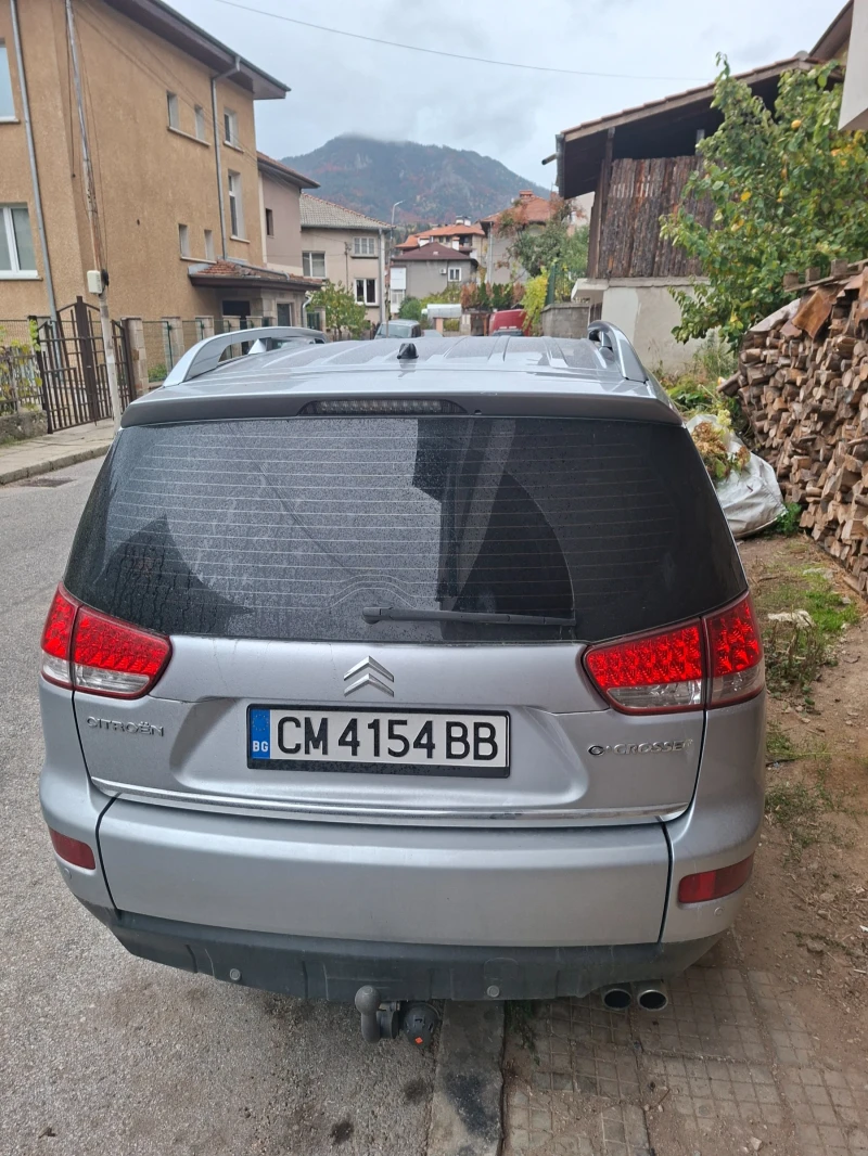 Citroen C-Crosser, снимка 5 - Автомобили и джипове - 52752104