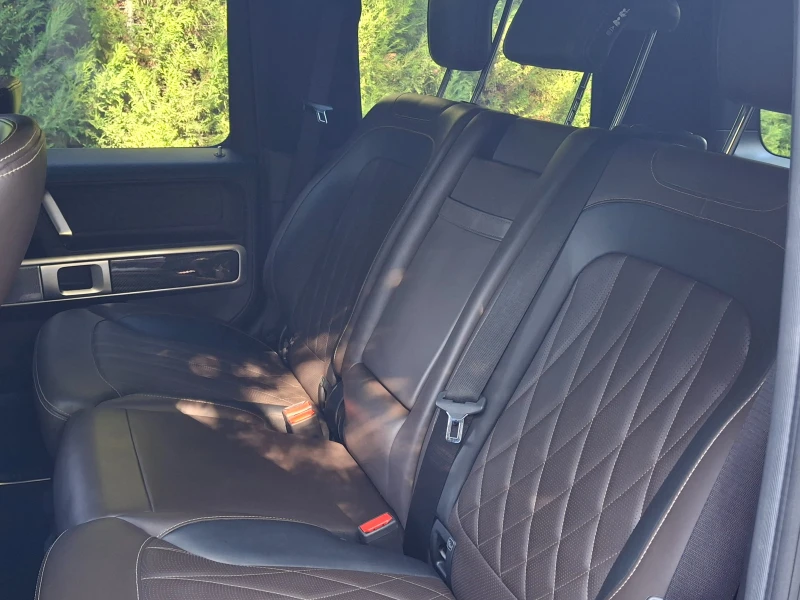 Mercedes-Benz G 63 AMG, снимка 13 - Автомобили и джипове - 52366630