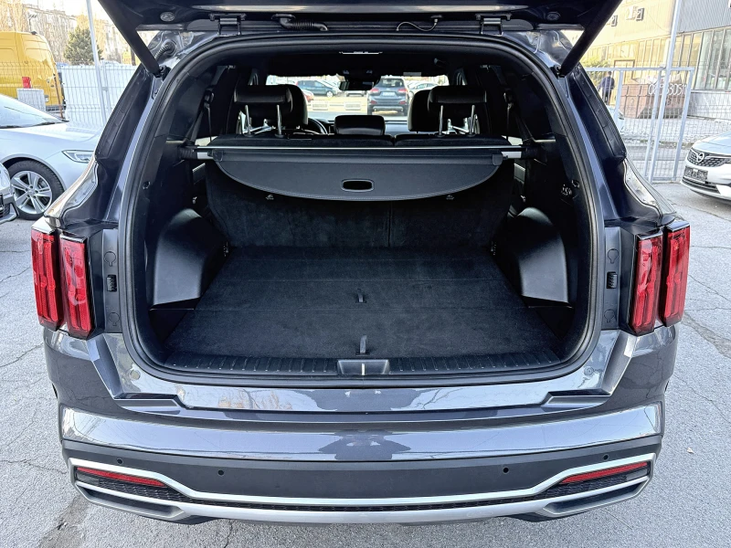 Kia Sorento 2.2 CRDi DCT8 AWD Platinum, снимка 17 - Автомобили и джипове - 52402353