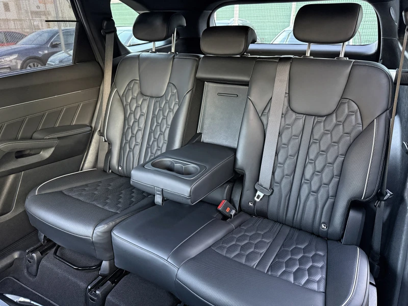 Kia Sorento 2.2 CRDi DCT8 AWD Platinum, снимка 15 - Автомобили и джипове - 52402353