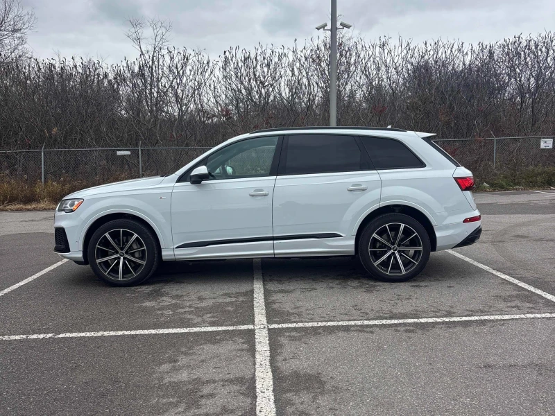 Audi Q7 Progressiv * * CARFAX * * АВТО КРЕДИТ * * , снимка 3 - Автомобили и джипове - 52756262