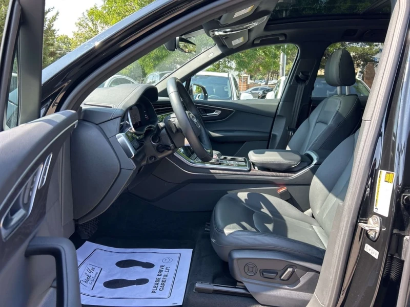 Audi Q7 * quattro Premium * CARFAX * БЕЗ ПЪРВОНАЧАЛНА ВНОС, снимка 6 - Автомобили и джипове - 52848402