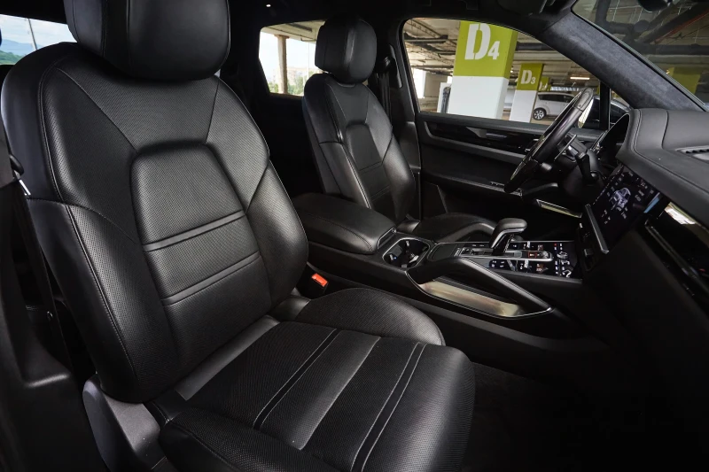 Porsche Cayenne TURBO/ALCANTARA/MATRIX, снимка 12 - Автомобили и джипове - 53114915