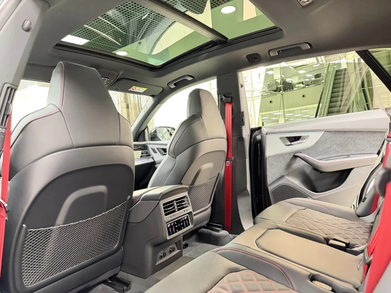 Audi Q8 50TDI Quattro S-Line, снимка 8 - Автомобили и джипове - 53279811