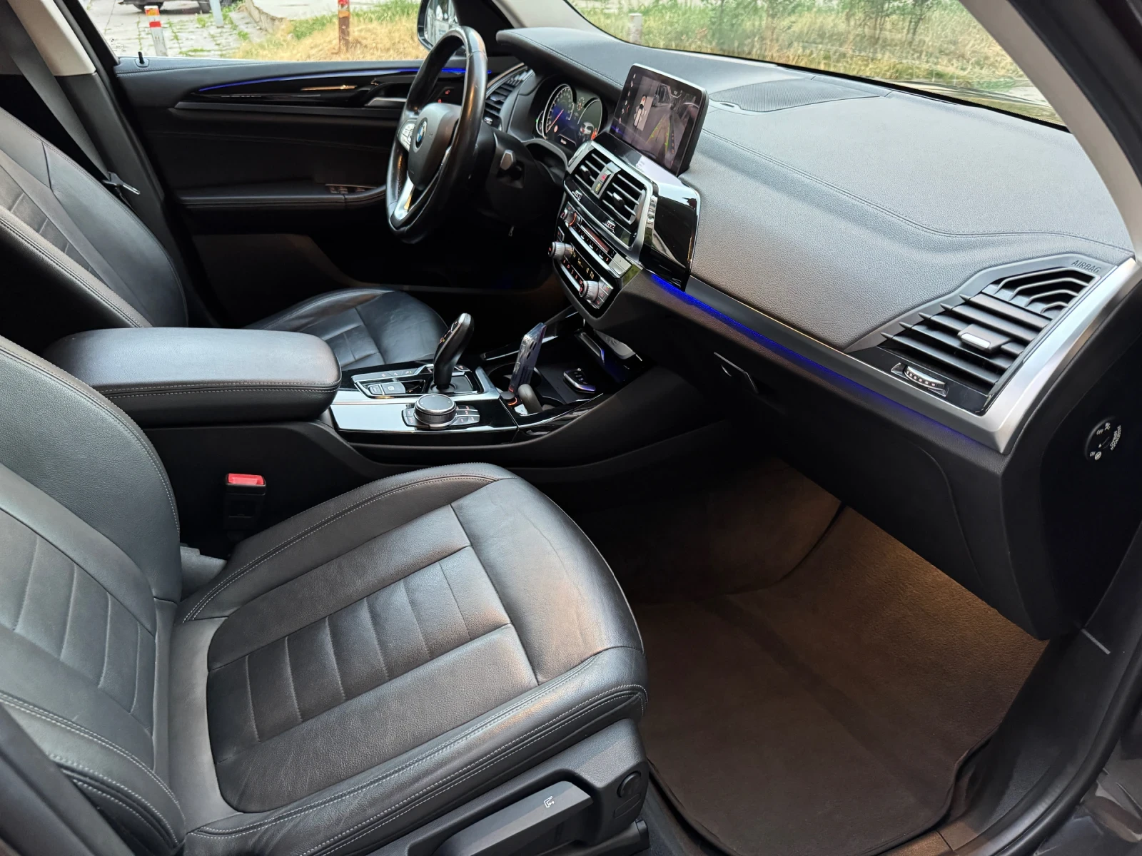 BMW X3 Luxury Line / Регистриран - изображение 9