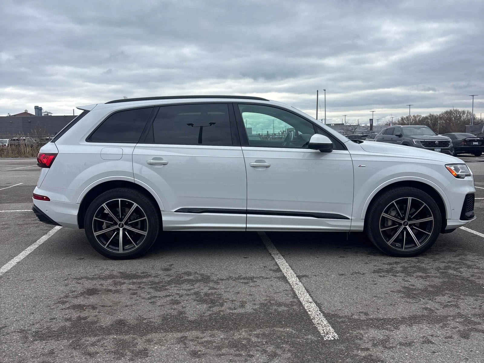 Audi Q7 Progressiv * * CARFAX * * АВТО КРЕДИТ * *  - изображение 4