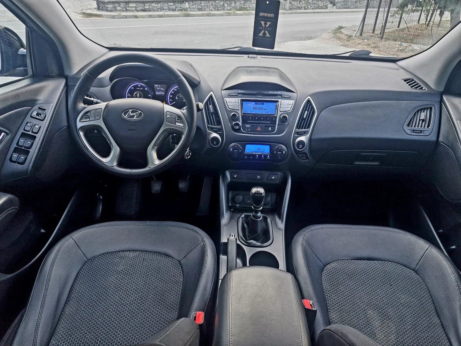 Hyundai IX35 2.0CRDI 184�� 4WD * ���*  | Mobile.bg � ����������� 12