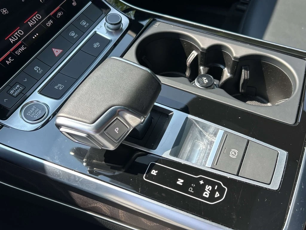 Audi Q7 * quattro Premium * CARFAX * ��� ������������ ���� | Mobile.bg � ����������� 13