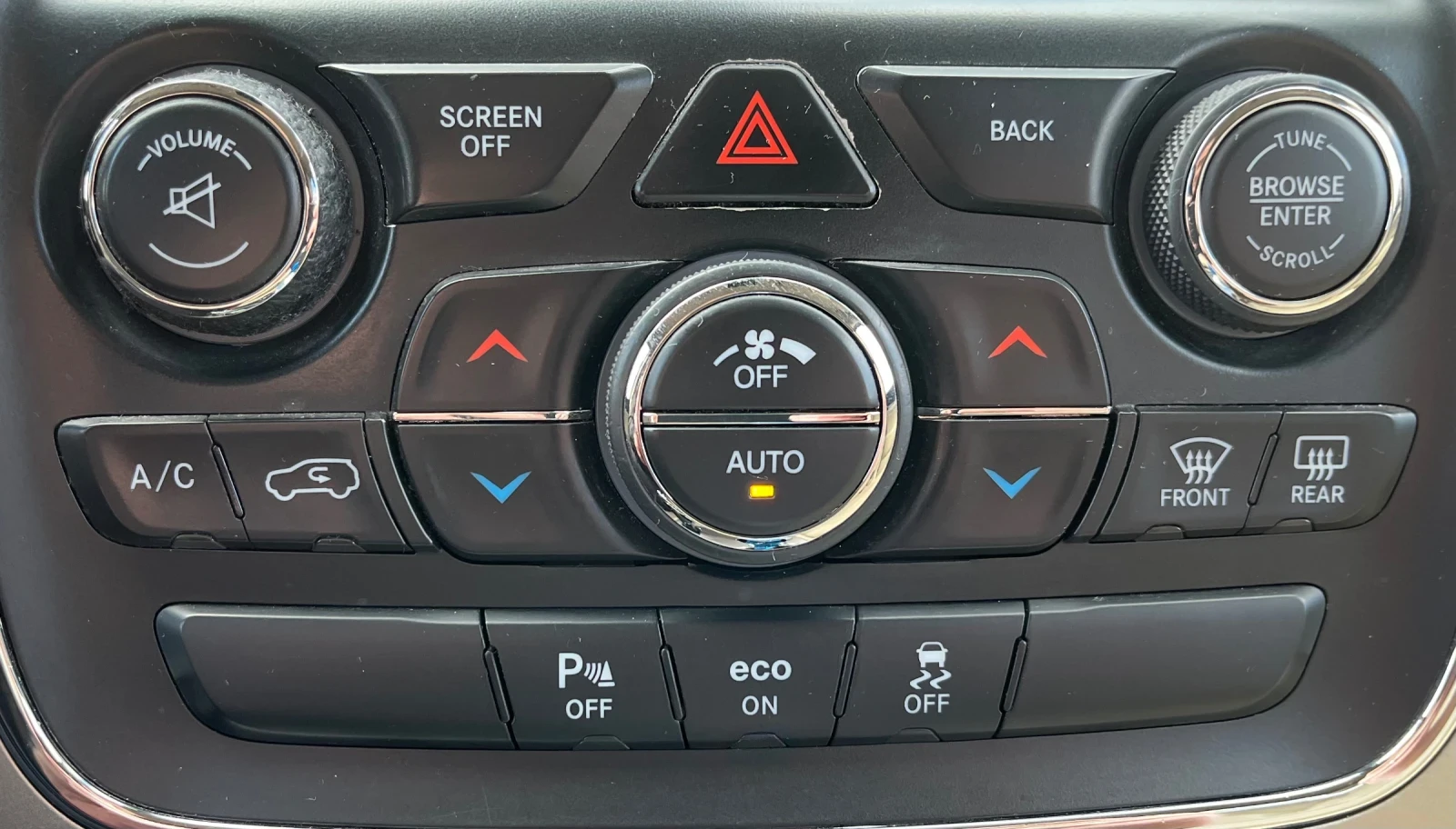 Jeep Grand cherokee 3.0TDI LIMITED , снимка 13 - Автомобили и джипове - 54148225