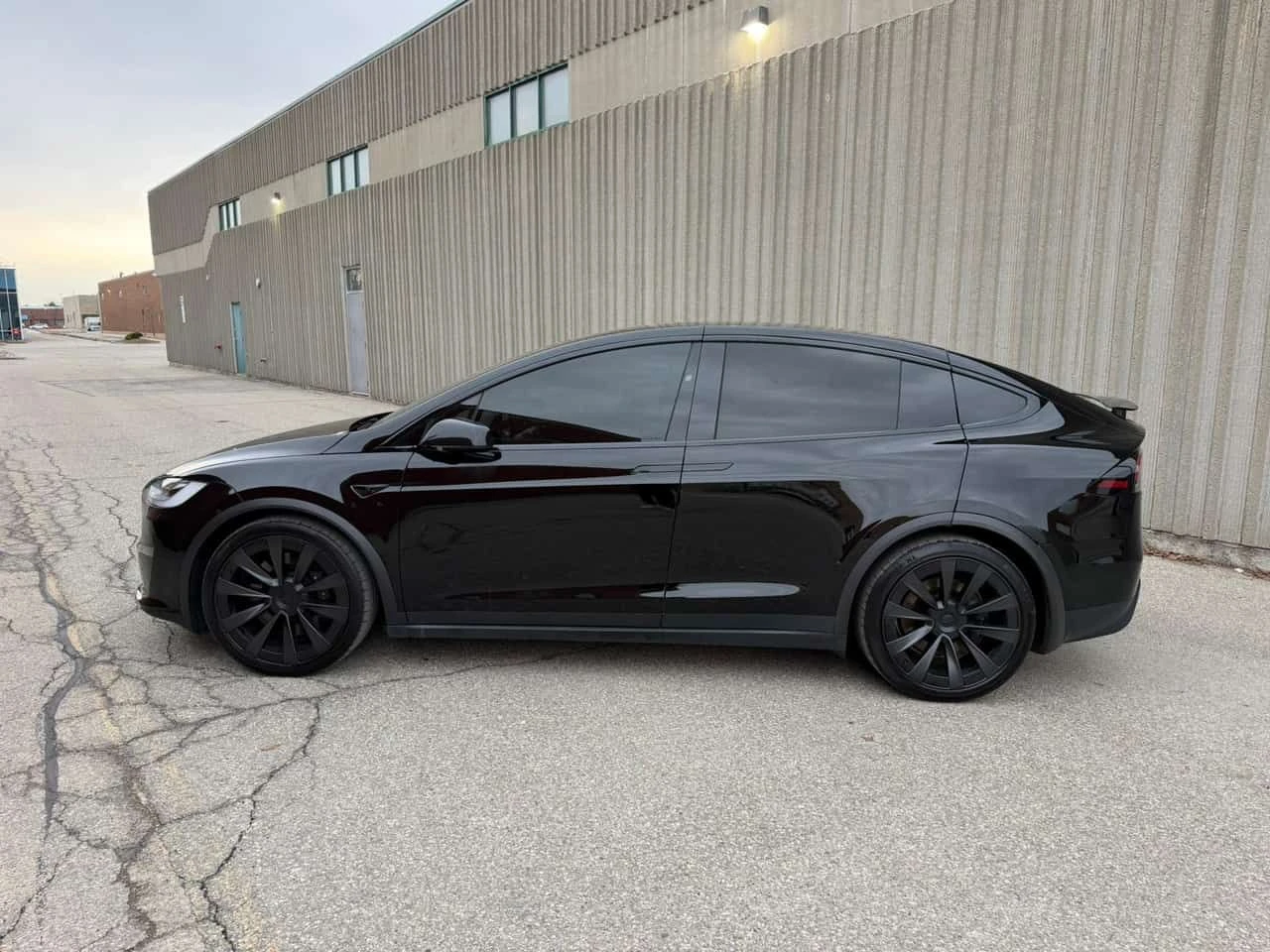 Tesla Model X * Plaid * PANO* ПОДГРЕВ* KEYLESS* , снимка 2 - Автомобили и джипове - 54212250