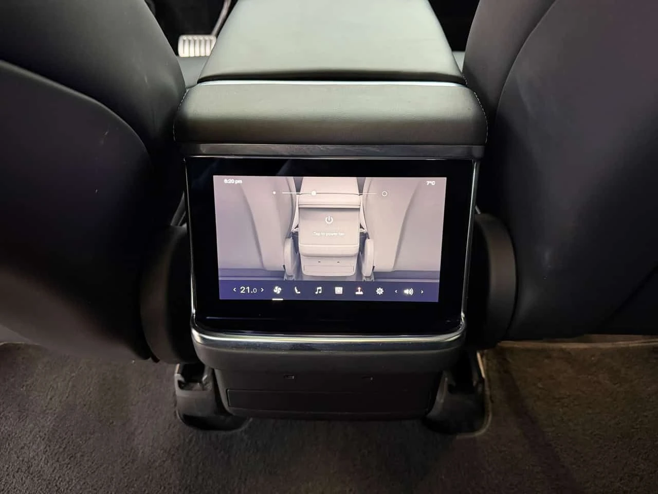 Tesla Model X * Plaid * PANO* ПОДГРЕВ* KEYLESS* , снимка 16 - Автомобили и джипове - 54212250