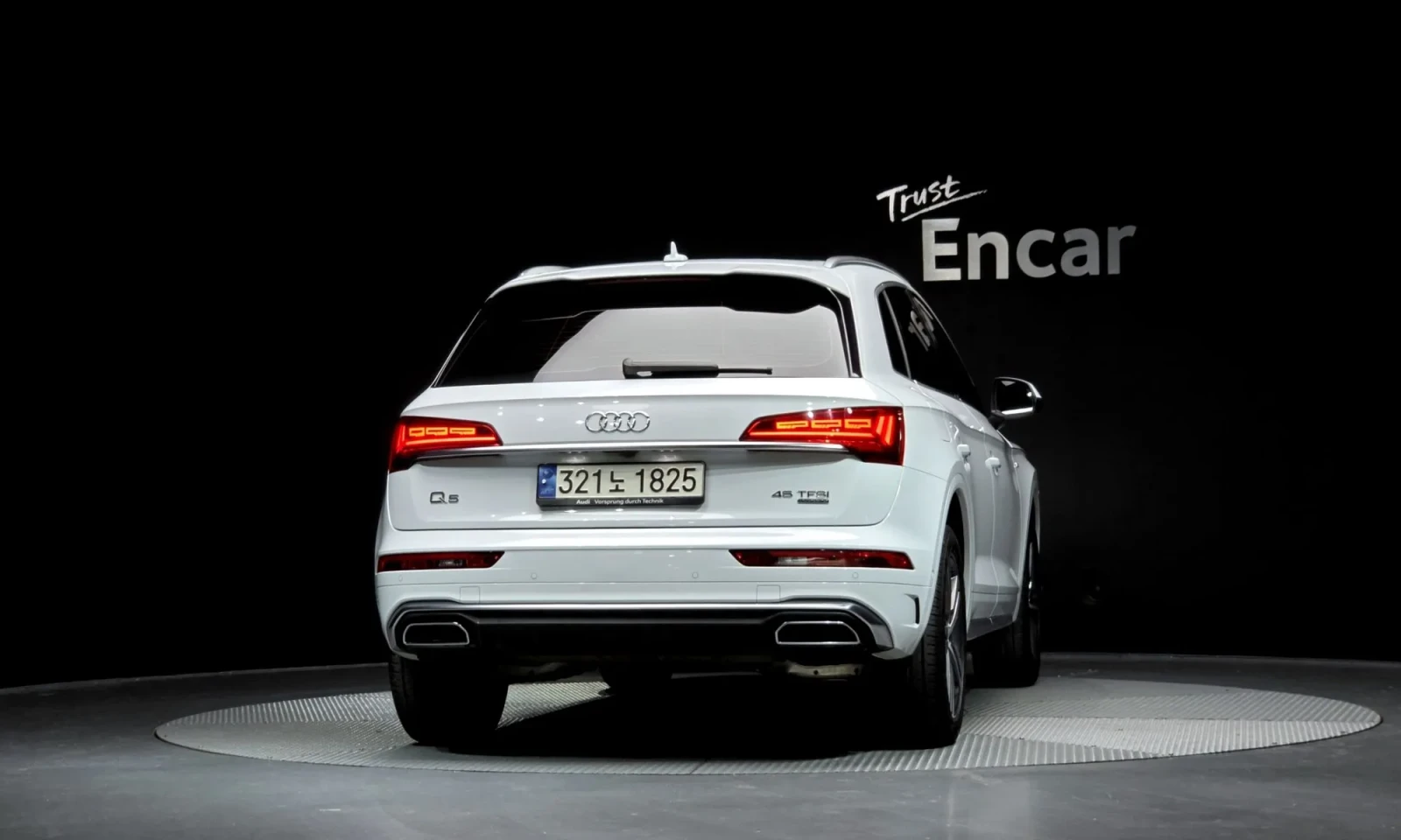 Audi Q5 * DISTRONIC * 360 * HEAD-UP * ПАНОРАМА, снимка 4 - Автомобили и джипове - 54424748