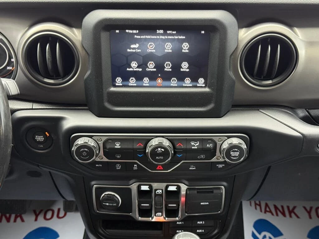 Jeep Gladiator Sport Crew Cab 4WD, снимка 13 - Автомобили и джипове - 54557100