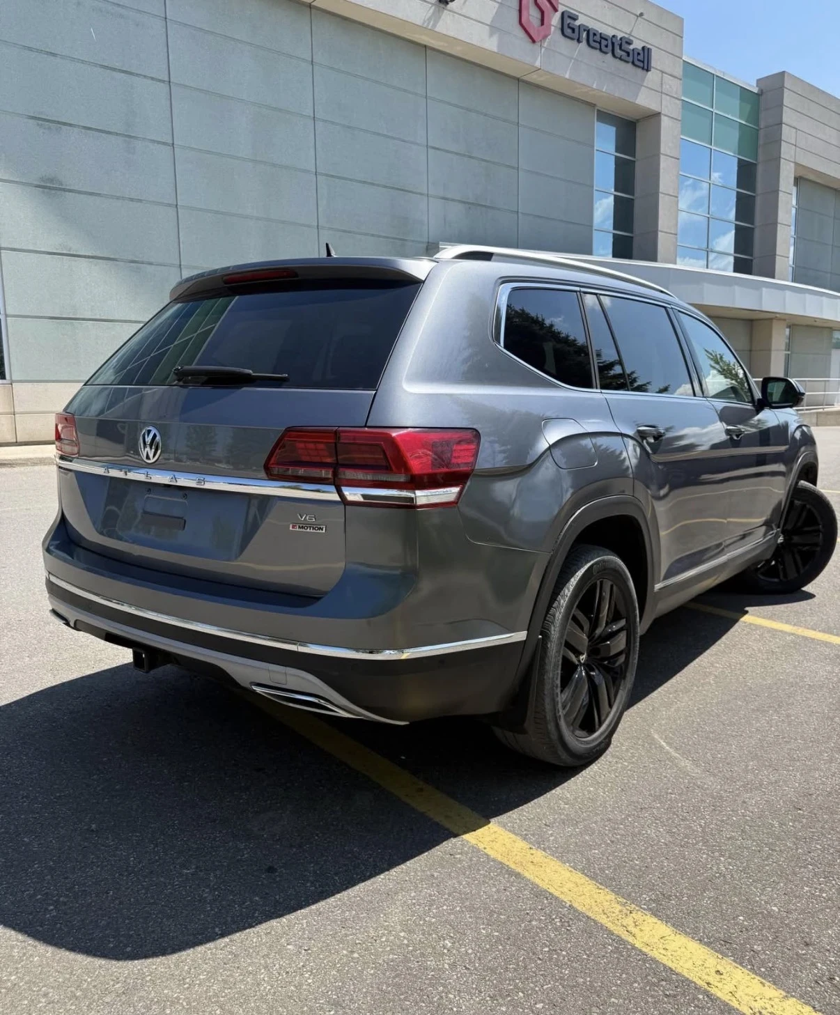 VW Atlas 3.6 V6/360* КАМЕРА/ОБДУХВАНЕ/7 МЕСТЕН/33000КМ /, снимка 3 - Автомобили и джипове - 54981780