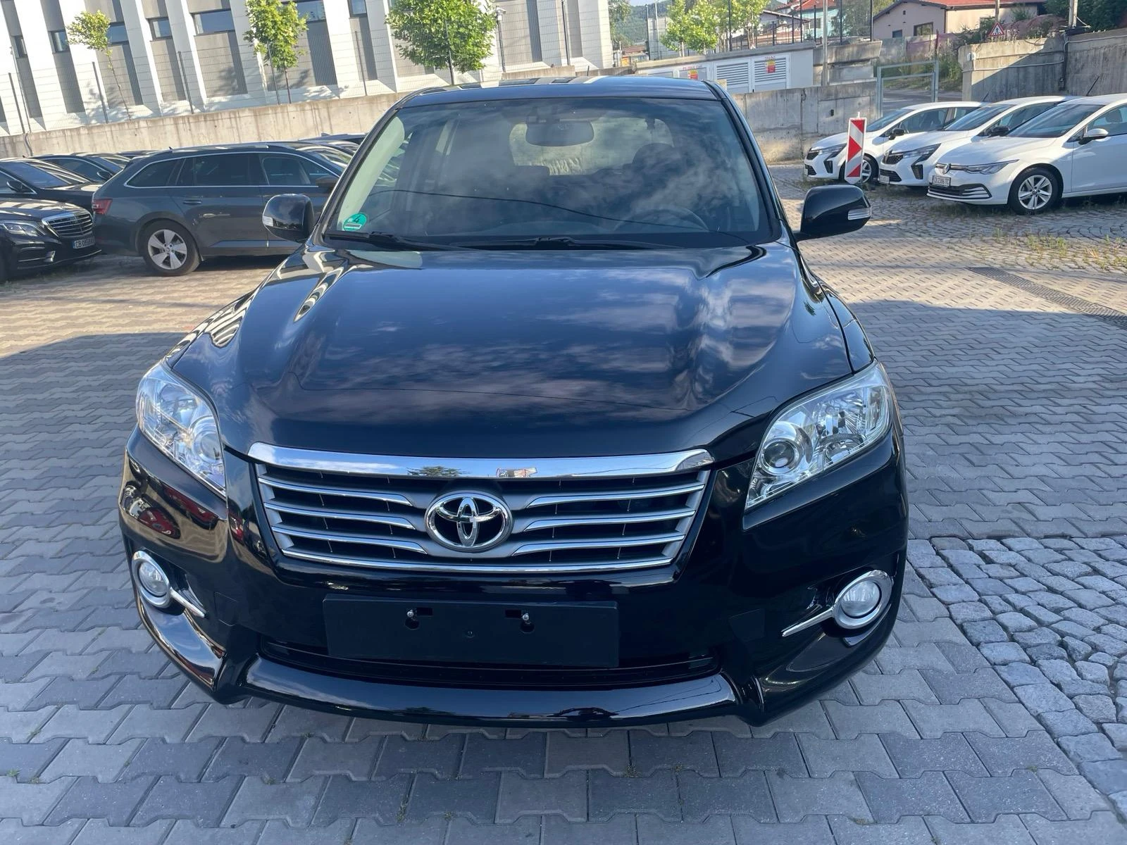 Toyota Rav4 2.2 D-4D 150кс 4x4 Auto Limited, снимка 8 - Автомобили и джипове - 55247837