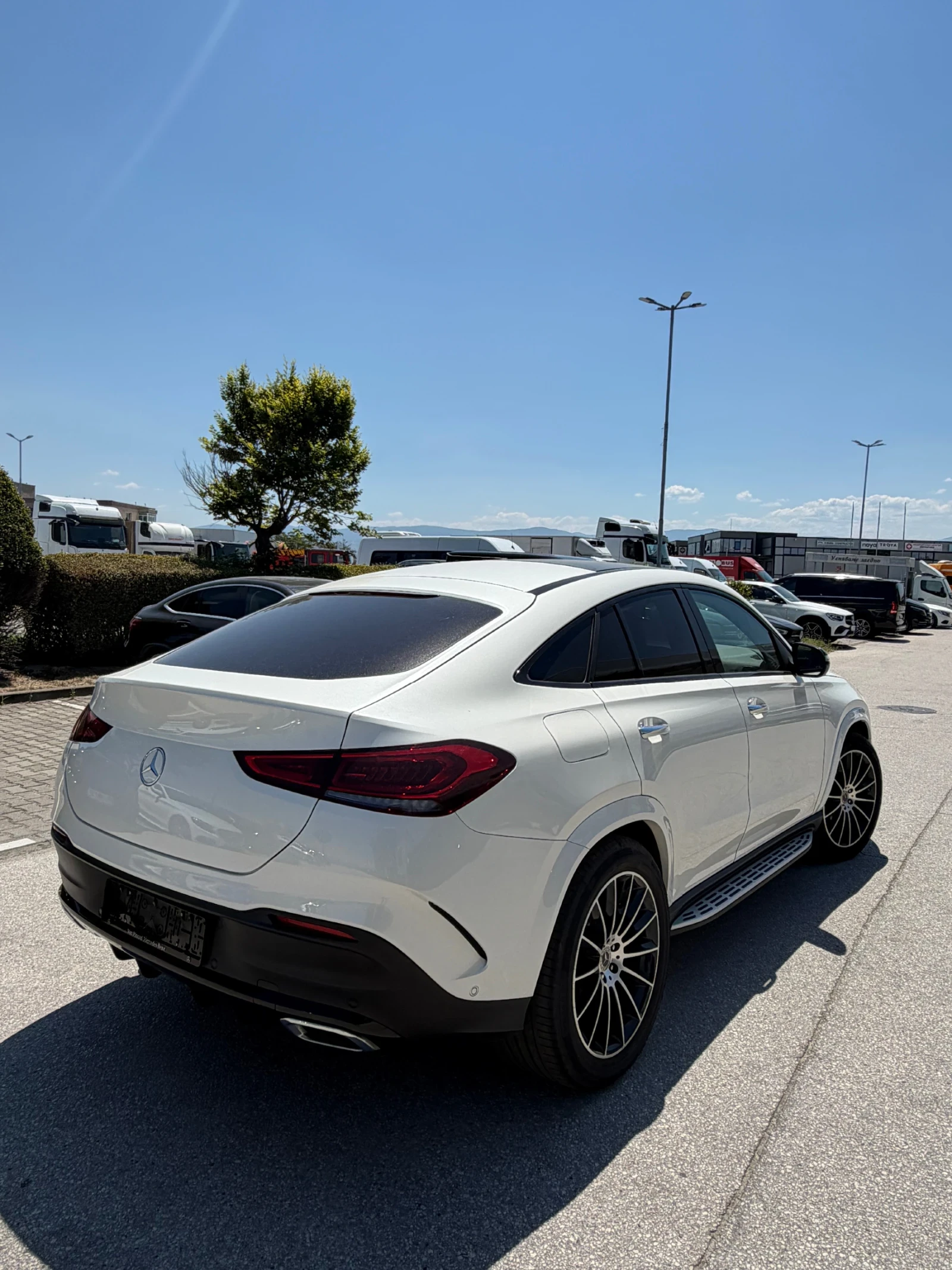 Mercedes-Benz GLE 350 Plug-in hybrid AMG 4matik Burmester, снимка 4 - Автомобили и джипове - 55542388