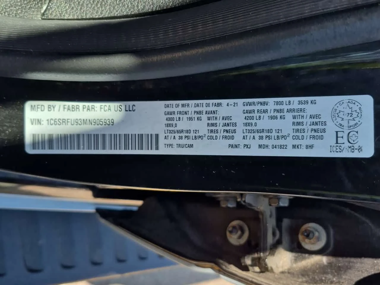 Dodge RAM 1500 TRX CREW CAB SHORT BED * CARFAX * АВТОКРЕДИТ, снимка 16 - Автомобили и джипове - 55463918