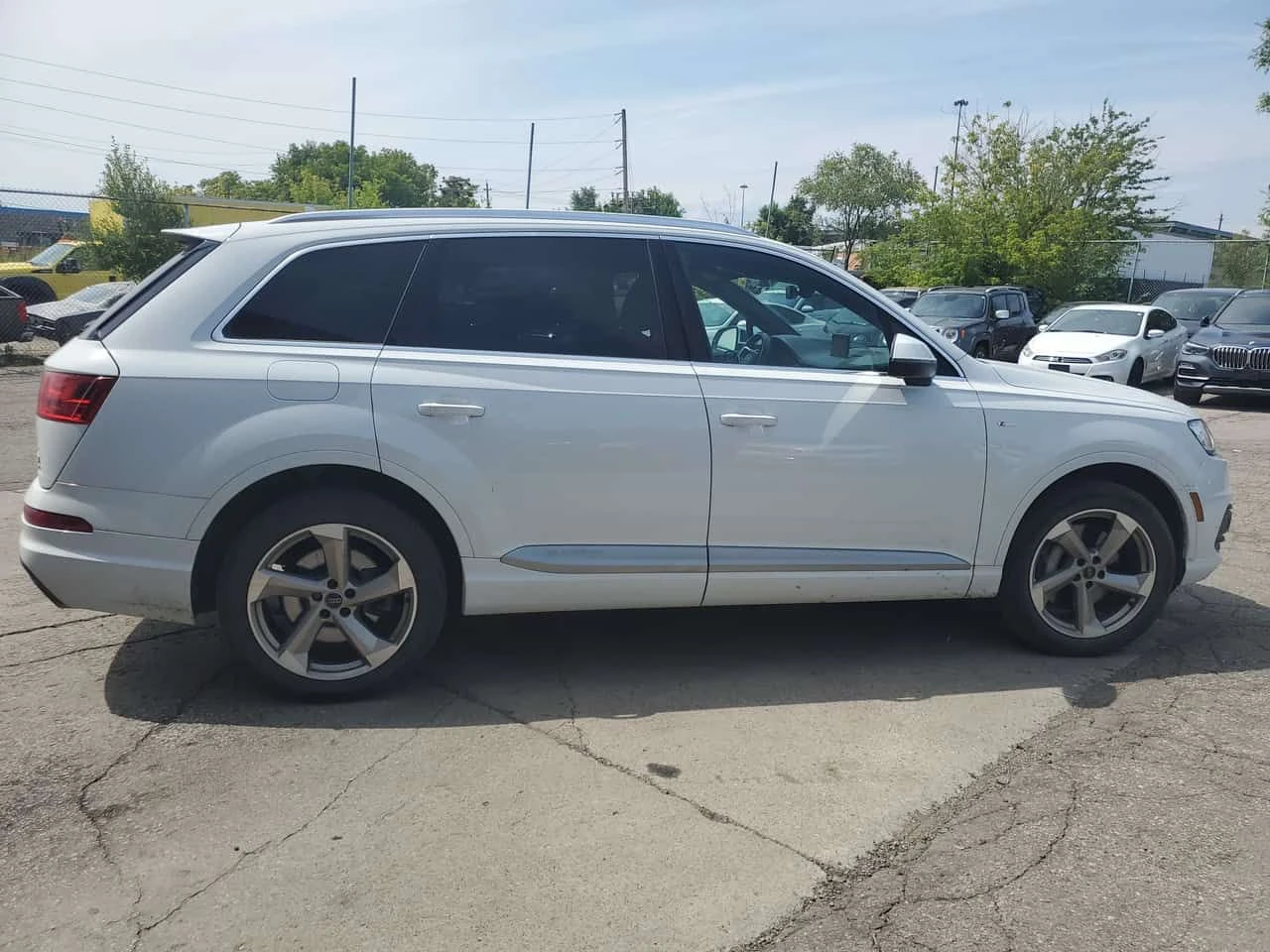 Audi Q7  * ДИСТРОНИК* 360 КАМЕРА* ОБДУХВАНЕ* ПАНОРАМА* , снимка 4 - Автомобили и джипове - 55540456