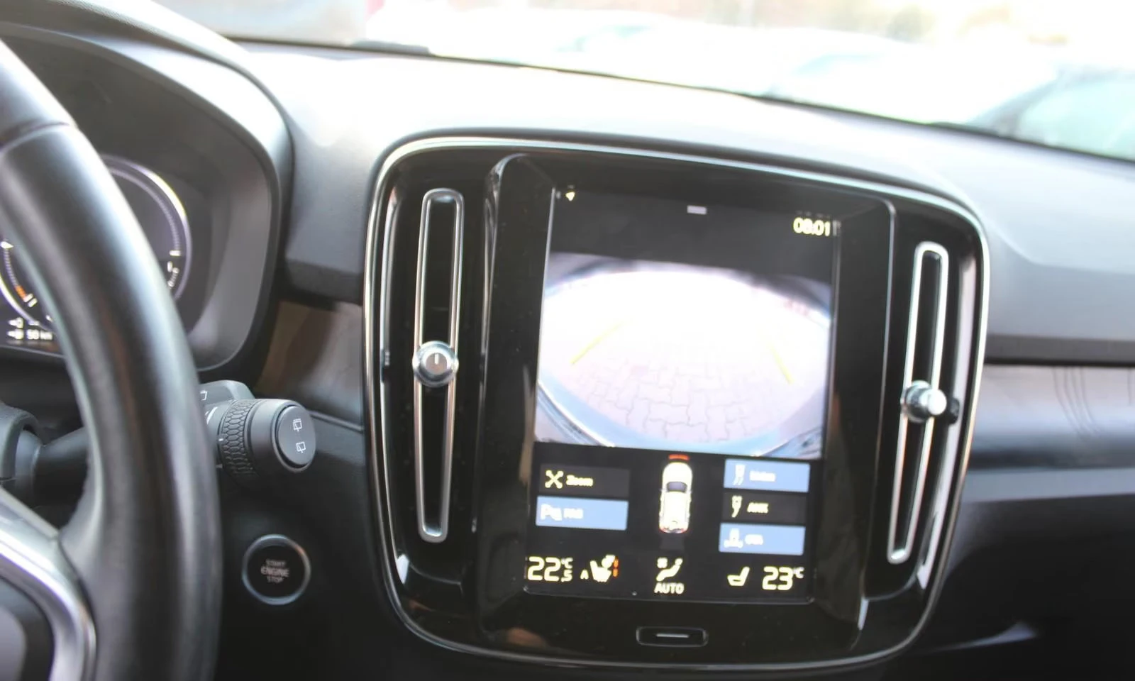 Volvo XC40 PHEV/261HP/T5/PLUS-BRIGHT/CAM/MEMO/H&K/LED/620q, снимка 8 - Автомобили и джипове - 55736007