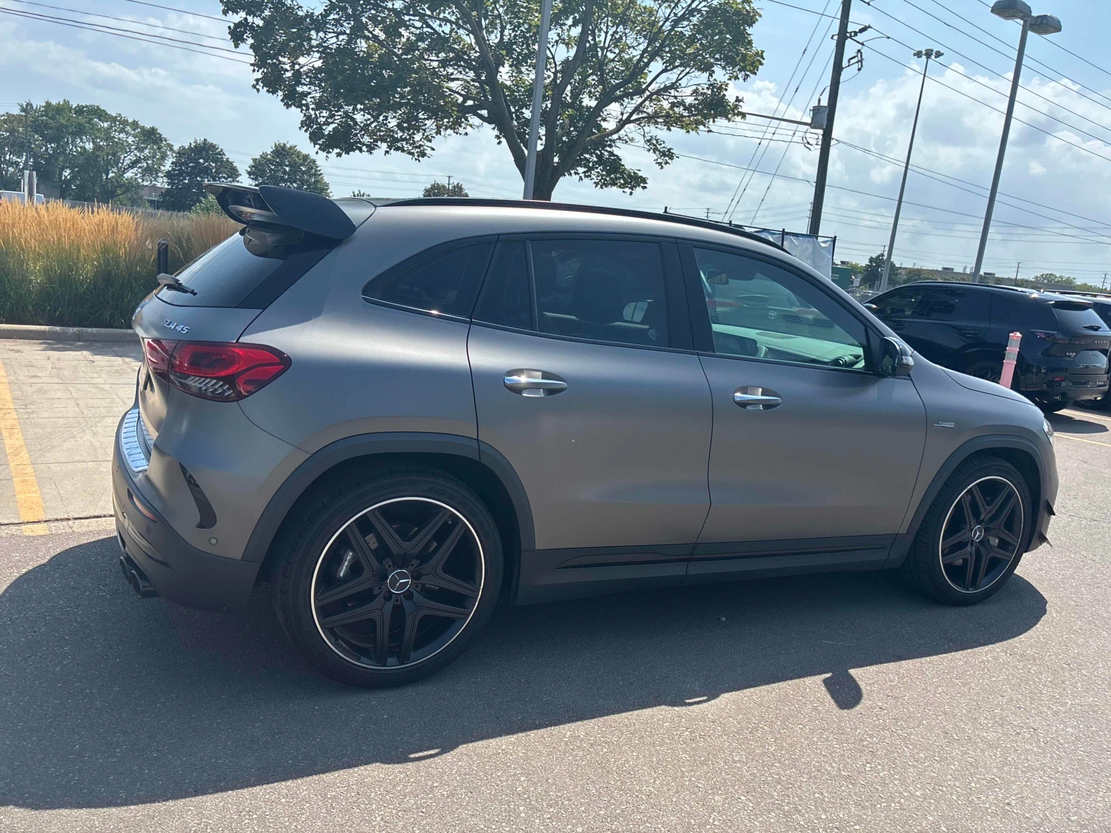 Mercedes-Benz GLA 45 AMG * АВТОКРЕДИТ * ГЛАВНО ПРЕДСТАВИТЕЛСТВО, снимка 4 - Автомобили и джипове - 55811372