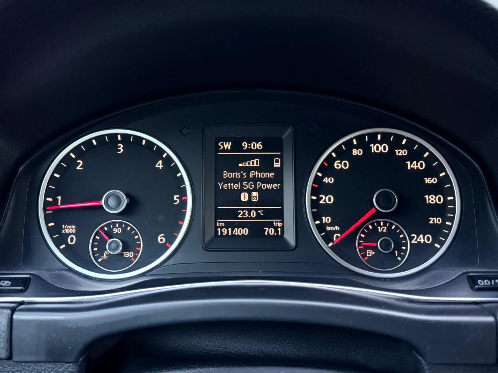 VW Tiguan 2.0TDI* 4x4* OFFROAD* ИТАЛИЯ* , снимка 15 - Автомобили и джипове - 55932378