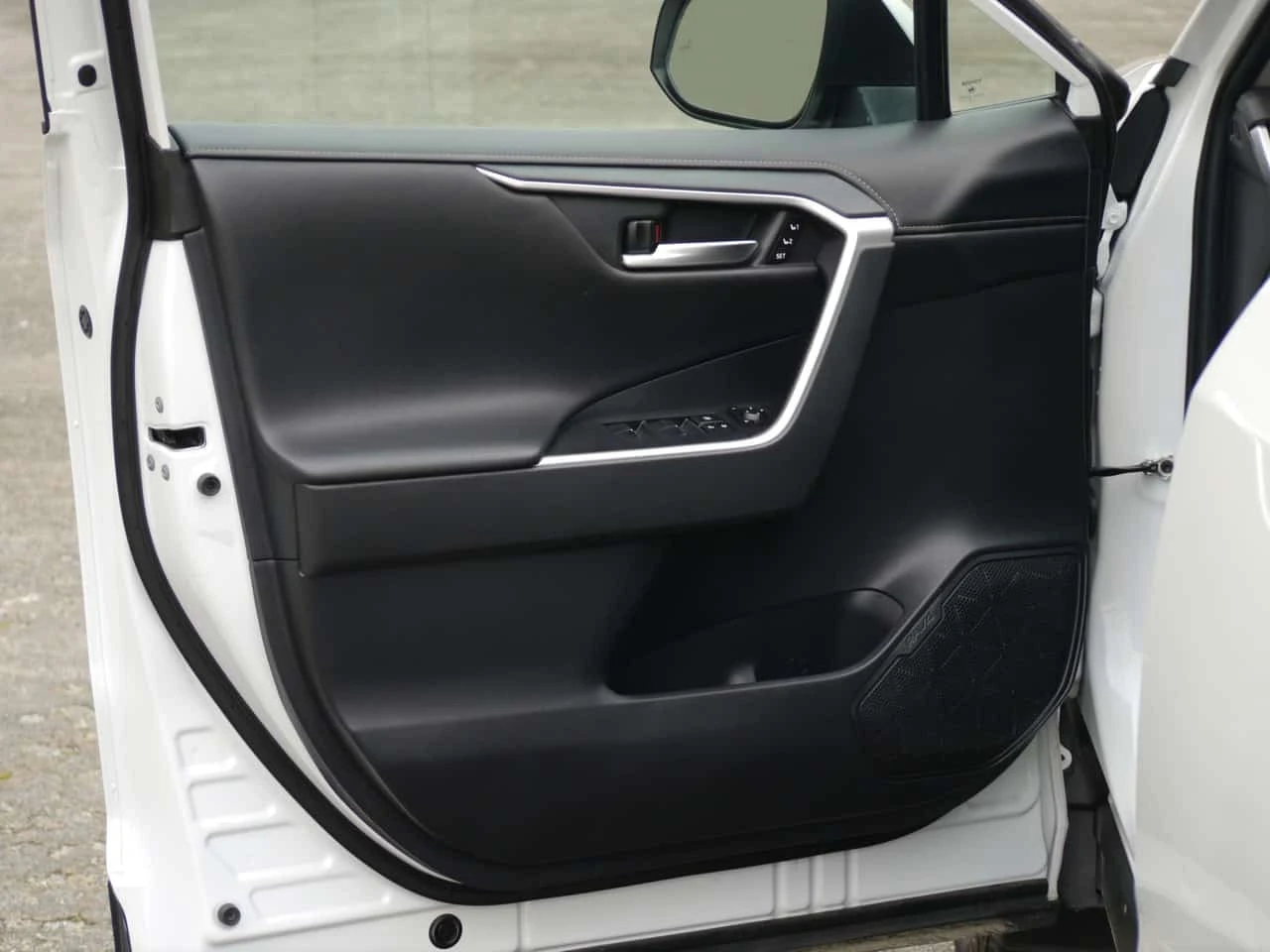 Toyota Rav4 * 2.5 Hybrid AWD Hybrid Limited * CARFAX *  | Mobile.bg � ����������� 8