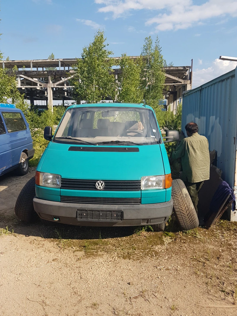 VW T4, снимка 1 - Бусове и автобуси - 49122434