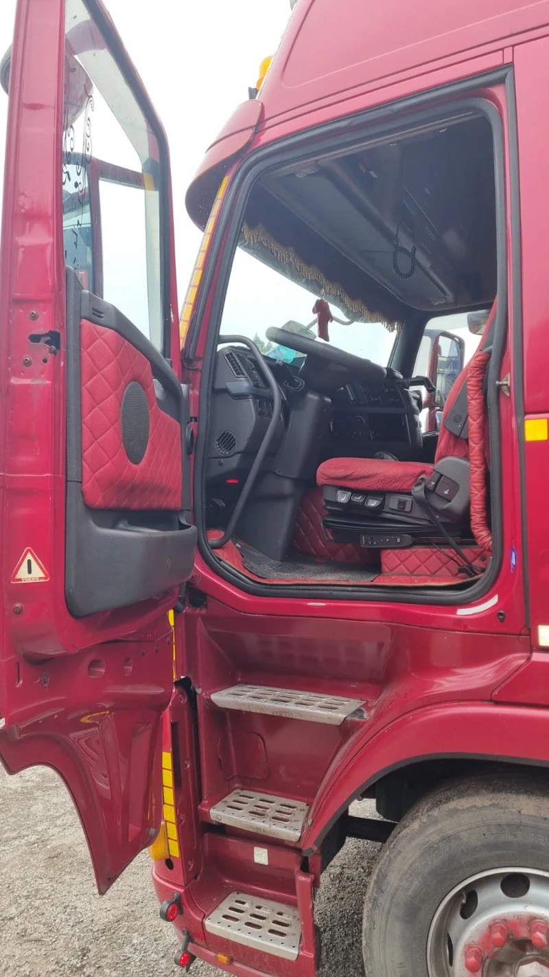 Volvo Fh 4x2, снимка 2 - Камиони - 52276075
