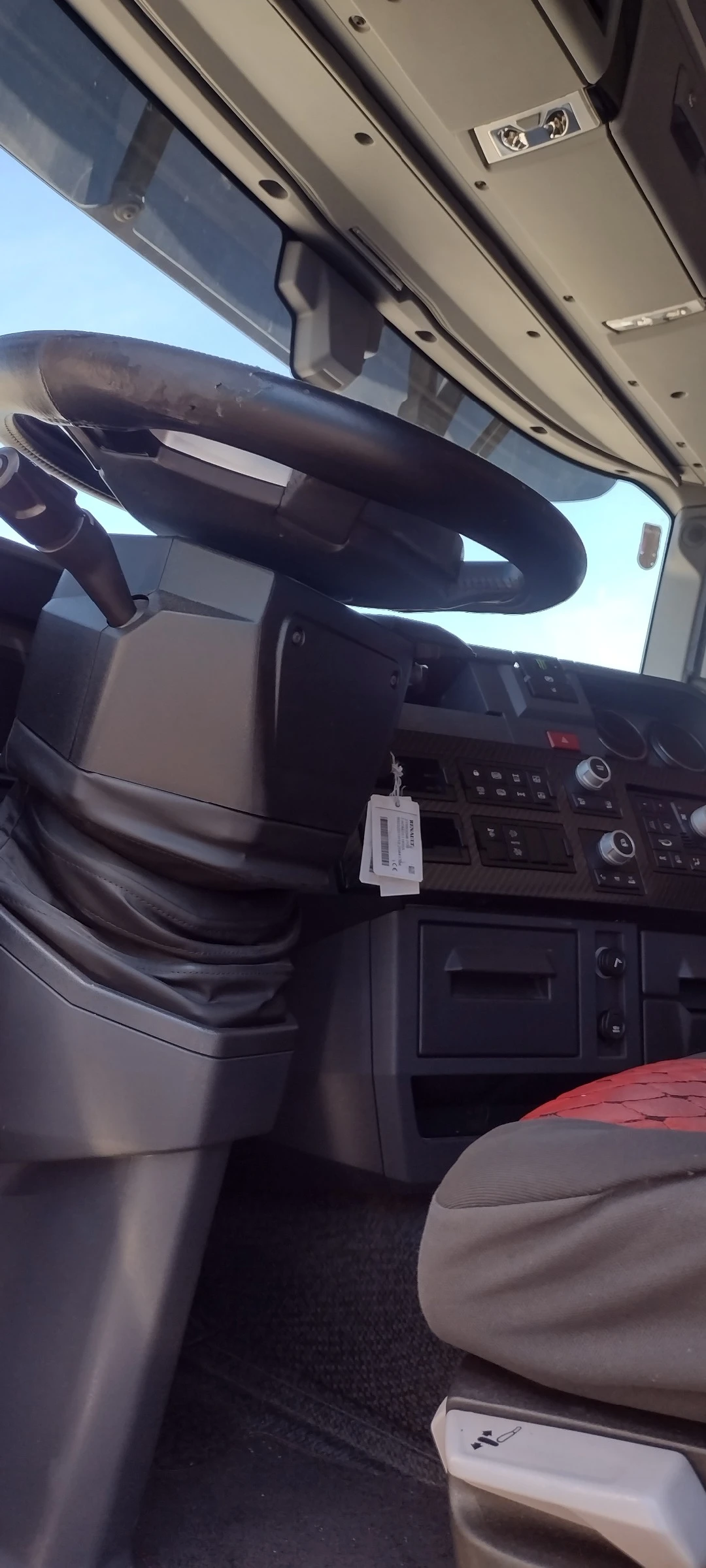 Renault T, снимка 6 - Камиони - 54403254
