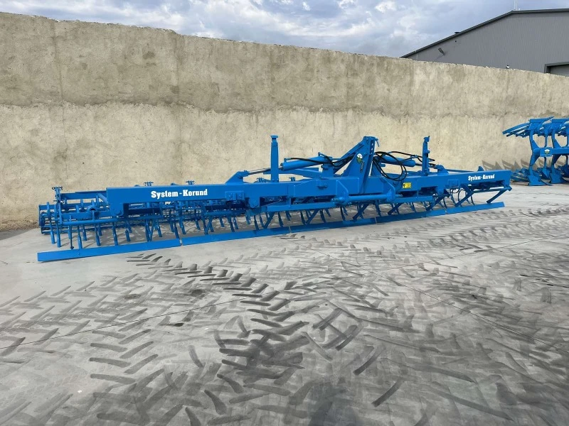 Култиватор Lemken Korund 7.5m , снимка 1 - Селскостопанска техника - 41887319